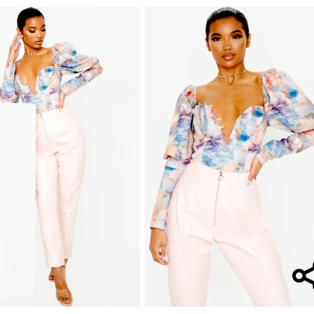 Renaissance Puff Sleeve Button Crop Top - Picture 1 of 4